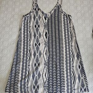 Black and White Geometric Pattern Dress